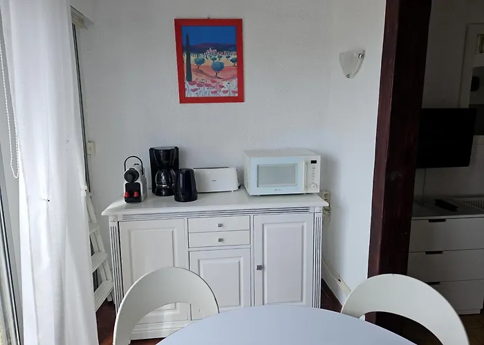 Le Bellevue Yourhosthelper *